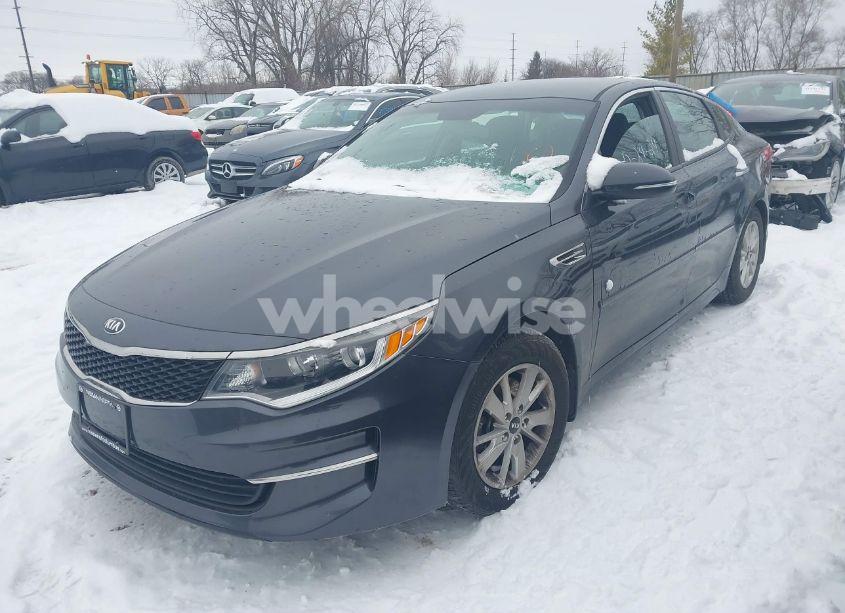 Photo 2 of 2017 Kia Optima LX (VIN 5XXGT4L3XHG153966)