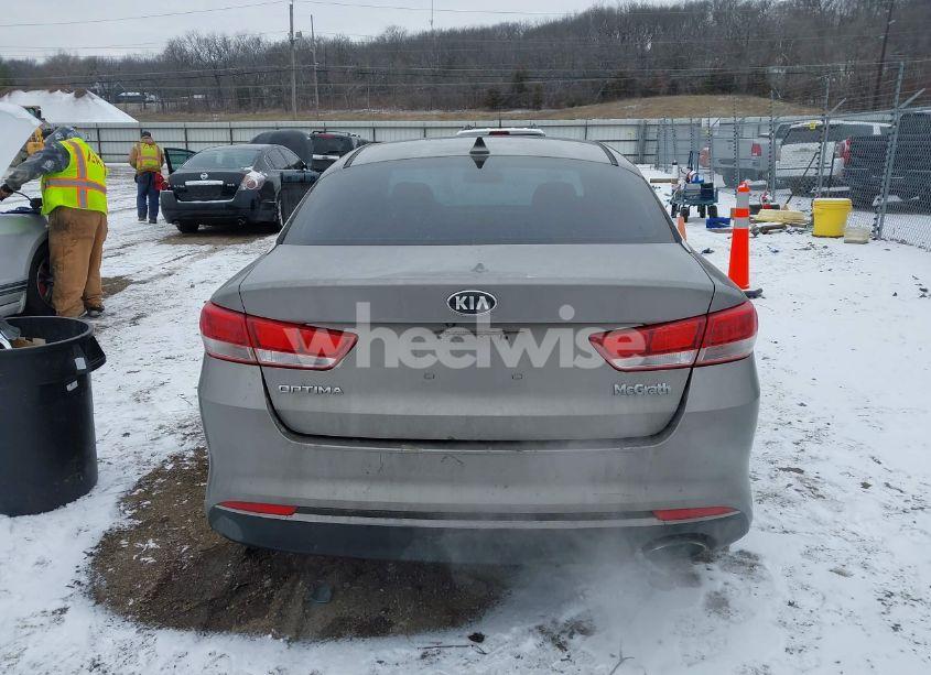 Photo 16 of 2017 Kia Optima LX (VIN 5XXGT4L3XHG160948)