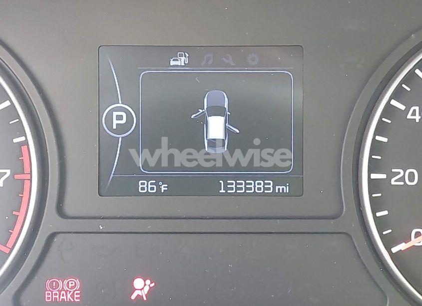 Photo 15 of 2018 Kia Optima LX (VIN 5XXGT4L3XJG182289)