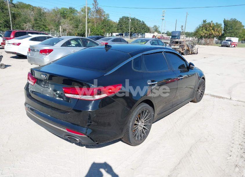 Photo 4 of 2018 Kia Optima LX (VIN 5XXGT4L3XJG203237)