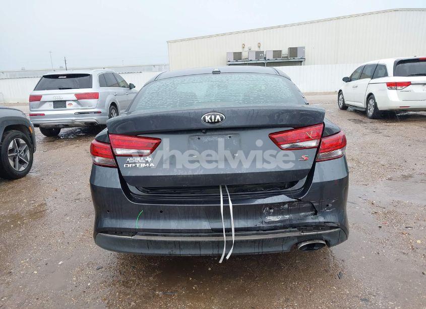 Photo 17 of 2018 Kia Optima S (VIN 5XXGT4L3XJG219874)