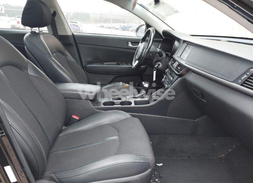 Photo 5 of 2018 Kia Optima S (VIN 5XXGT4L3XJG242197)