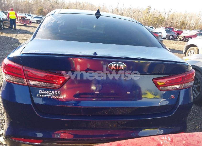 Photo 16 of 2018 Kia Optima S (VIN 5XXGT4L3XJG242796)