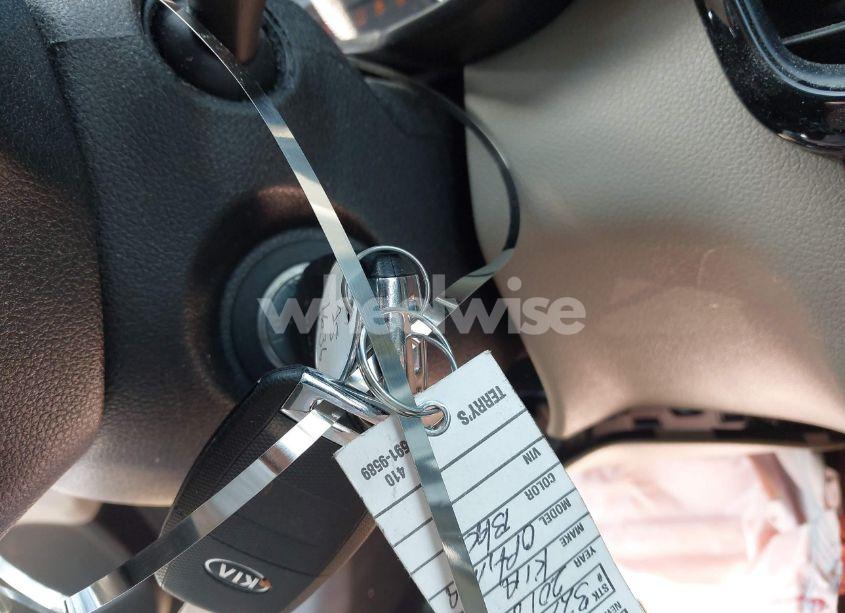 Photo 11 of 2018 Kia Optima LX (VIN 5XXGT4L3XJG250686)