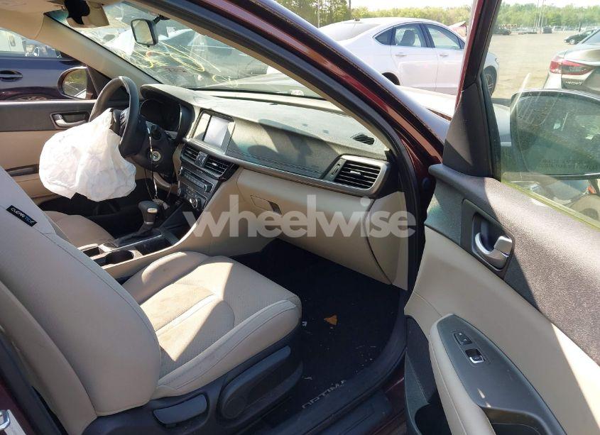 Photo 5 of 2018 Kia Optima LX (VIN 5XXGT4L3XJG250686)