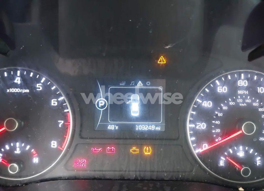 Photo 14 of 2018 Kia Optima LX (VIN 5XXGT4L3XJG257105)