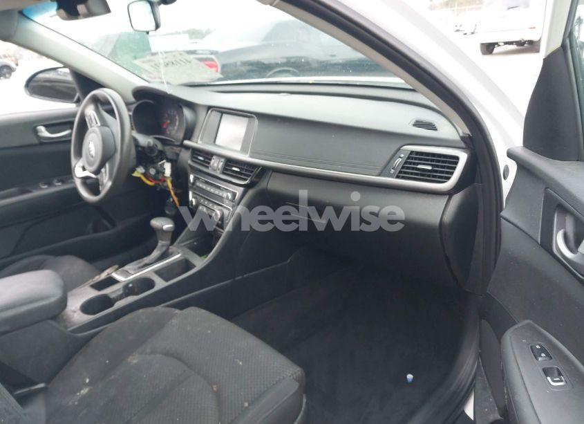Photo 5 of 2018 Kia Optima LX (VIN 5XXGT4L3XJG257105)