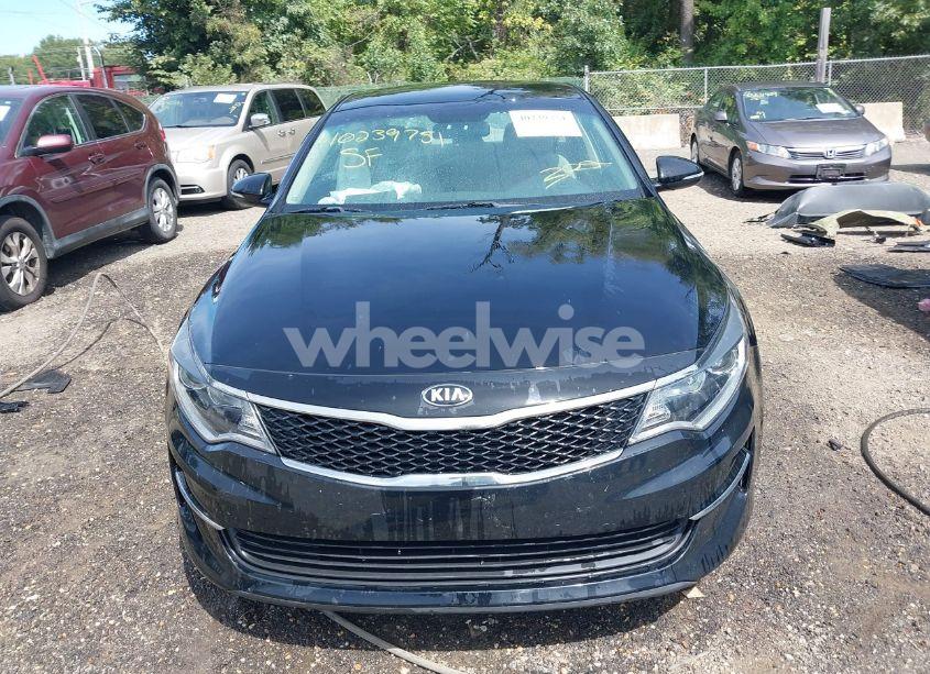 Photo 12 of 2018 Kia Optima LX (VIN 5XXGT4L3XJG268802)