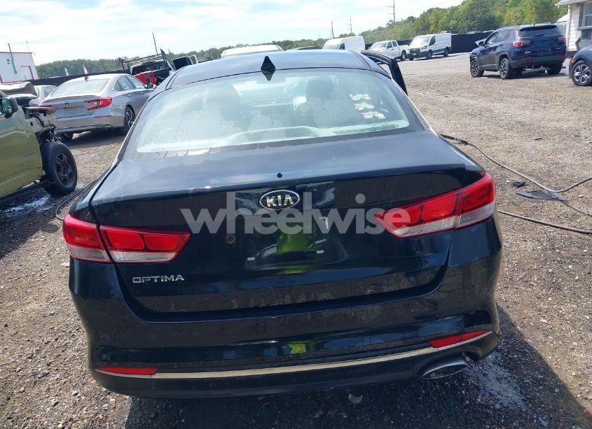 Photo 16 of 2018 Kia Optima LX (VIN 5XXGT4L3XJG268802)