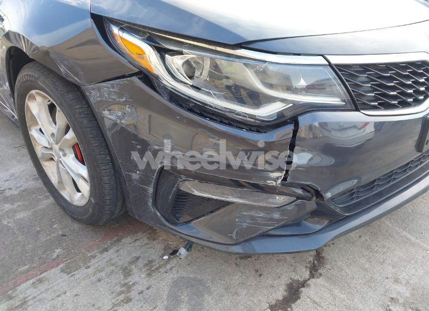 Photo 6 of 2019 Kia Optima S (VIN 5XXGT4L3XKG290302)