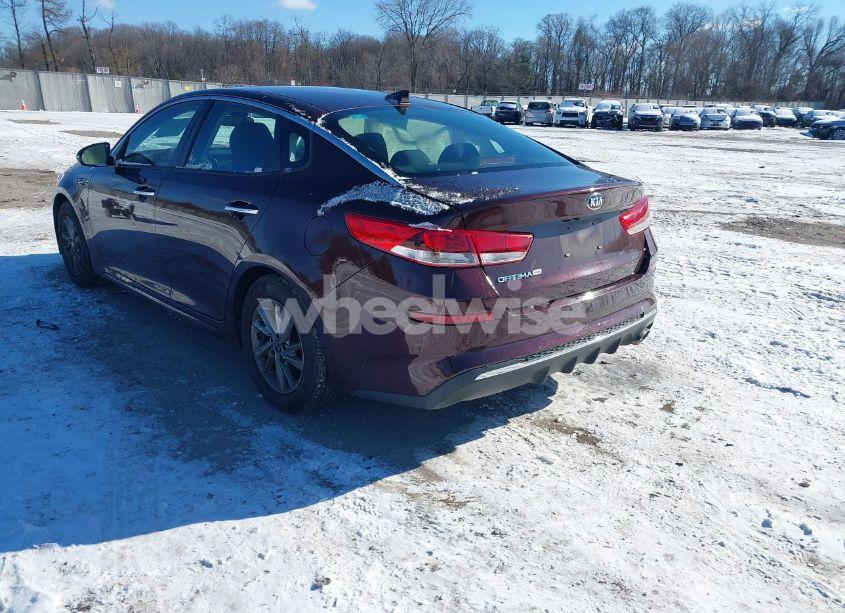 Photo 3 of 2019 Kia Optima LX (VIN 5XXGT4L3XKG290994)