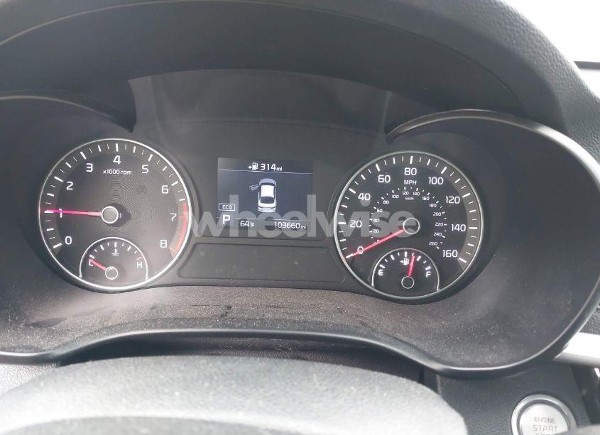 Photo 7 of 2019 Kia Optima S (VIN 5XXGT4L3XKG297461)