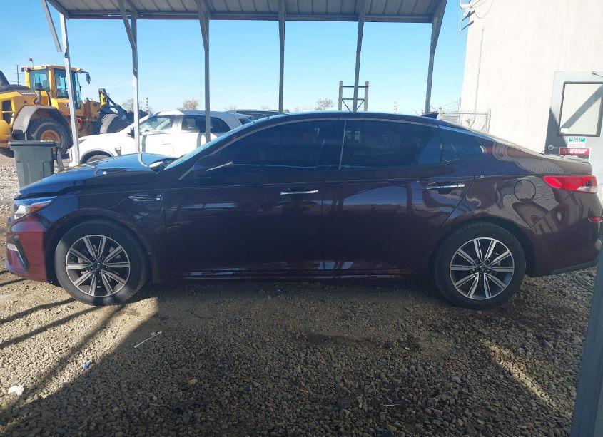 Photo 14 of 2019 Kia Optima LX (VIN 5XXGT4L3XKG300794)
