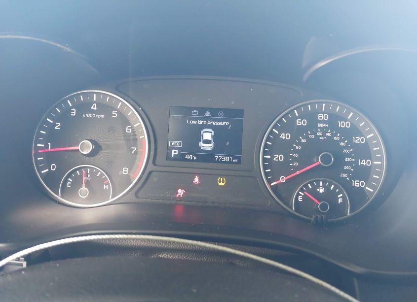 Photo 7 of 2019 Kia Optima LX (VIN 5XXGT4L3XKG300794)