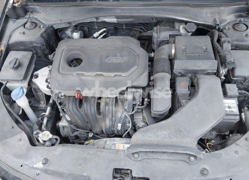 Photo 10 of 2019 Kia Optima LX (VIN 5XXGT4L3XKG305011)