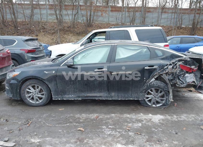 Photo 15 of 2019 Kia Optima LX (VIN 5XXGT4L3XKG305011)