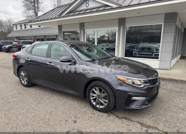 2019 Kia Optima LX (VIN 5XXGT4L3XKG307311) main photo