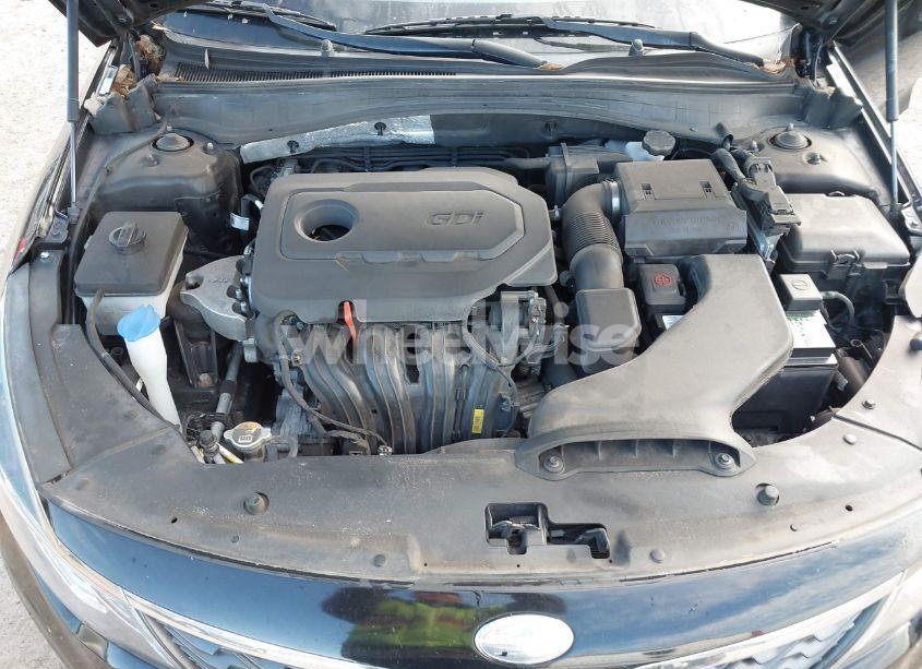 Photo 10 of 2019 Kia Optima LX (VIN 5XXGT4L3XKG307373)