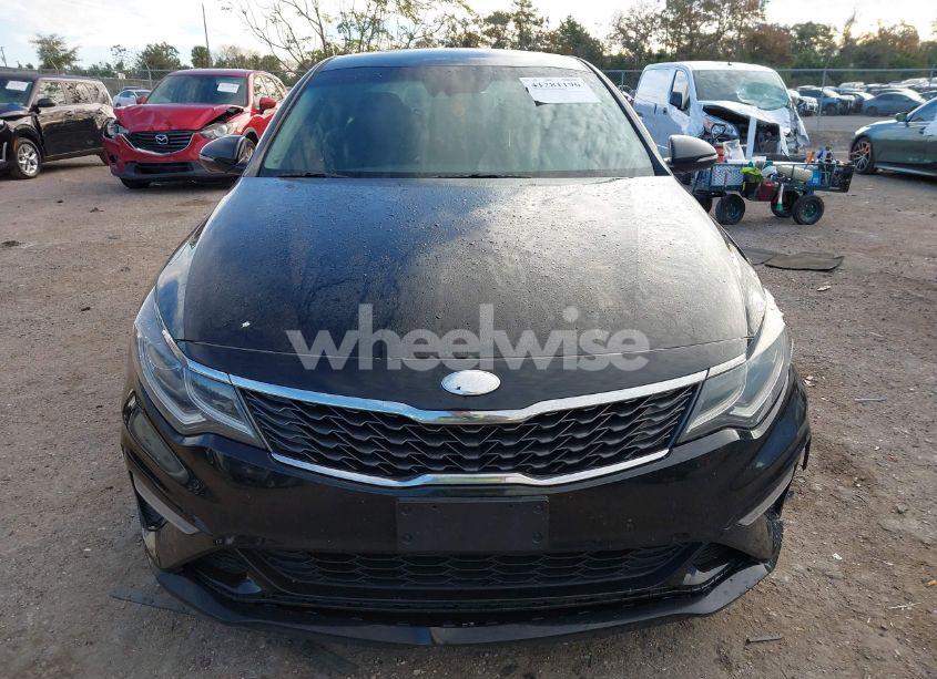 Photo 12 of 2019 Kia Optima LX (VIN 5XXGT4L3XKG307373)