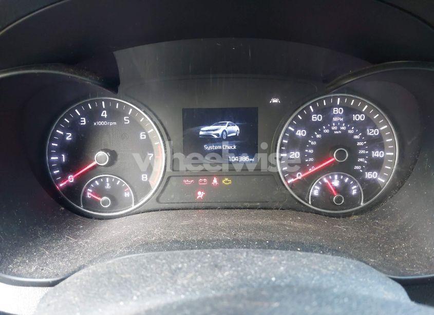 Photo 7 of 2019 Kia Optima LX (VIN 5XXGT4L3XKG307373)