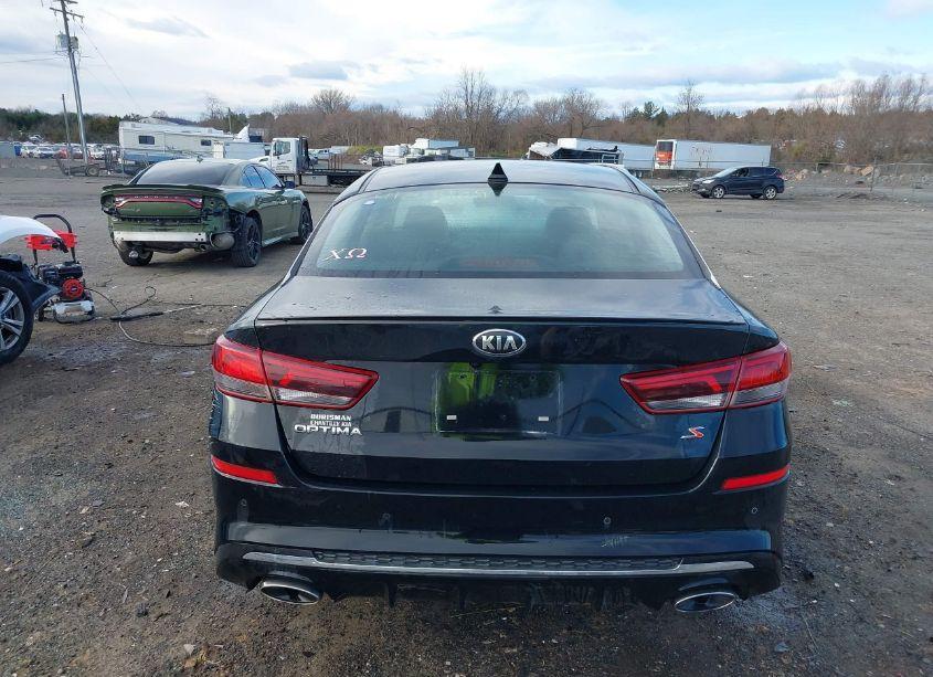 Photo 17 of 2019 Kia Optima S (VIN 5XXGT4L3XKG307745)