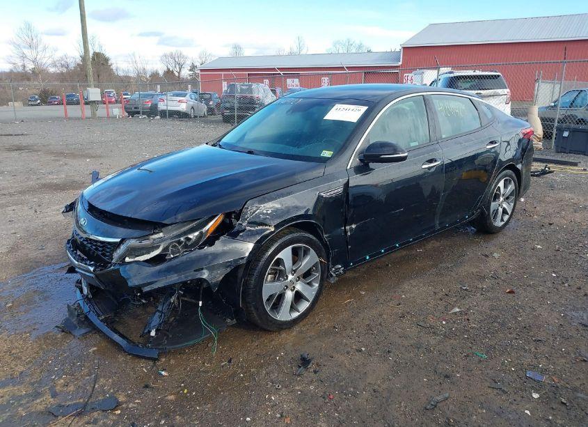 Photo 2 of 2019 Kia Optima S (VIN 5XXGT4L3XKG307745)