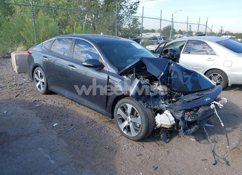 2019 Kia Optima S (VIN 5XXGT4L3XKG314968) main photo