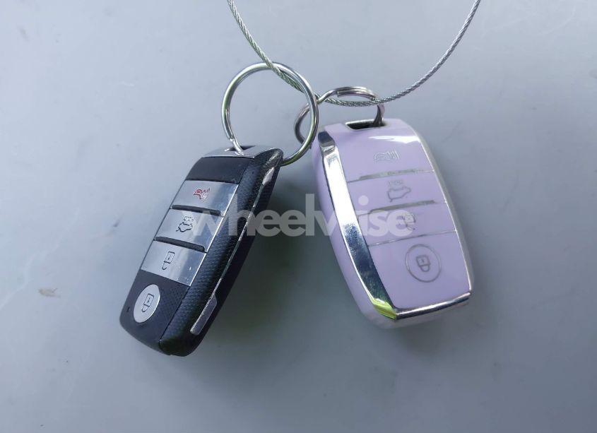 Photo 11 of 2019 Kia Optima S (VIN 5XXGT4L3XKG314968)