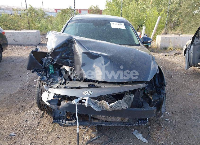 Photo 12 of 2019 Kia Optima S (VIN 5XXGT4L3XKG314968)