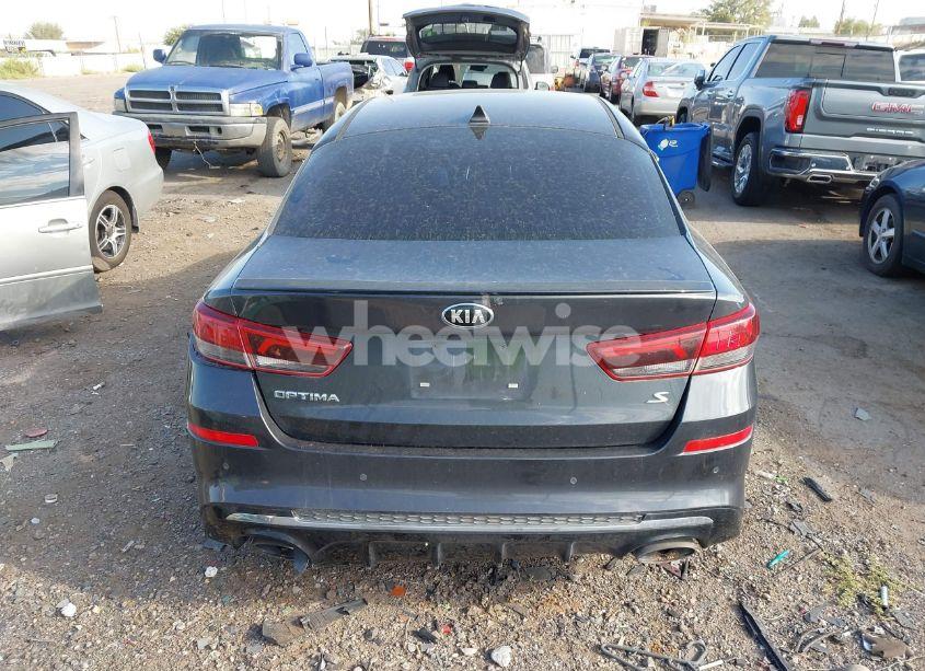 Photo 16 of 2019 Kia Optima S (VIN 5XXGT4L3XKG314968)