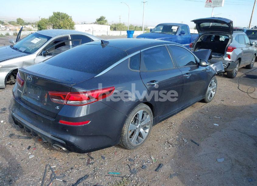 Photo 4 of 2019 Kia Optima S (VIN 5XXGT4L3XKG314968)