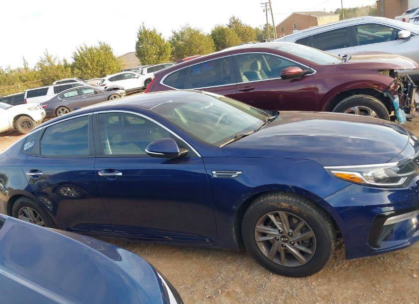 Photo 13 of 2019 Kia Optima LX (VIN 5XXGT4L3XKG326084)