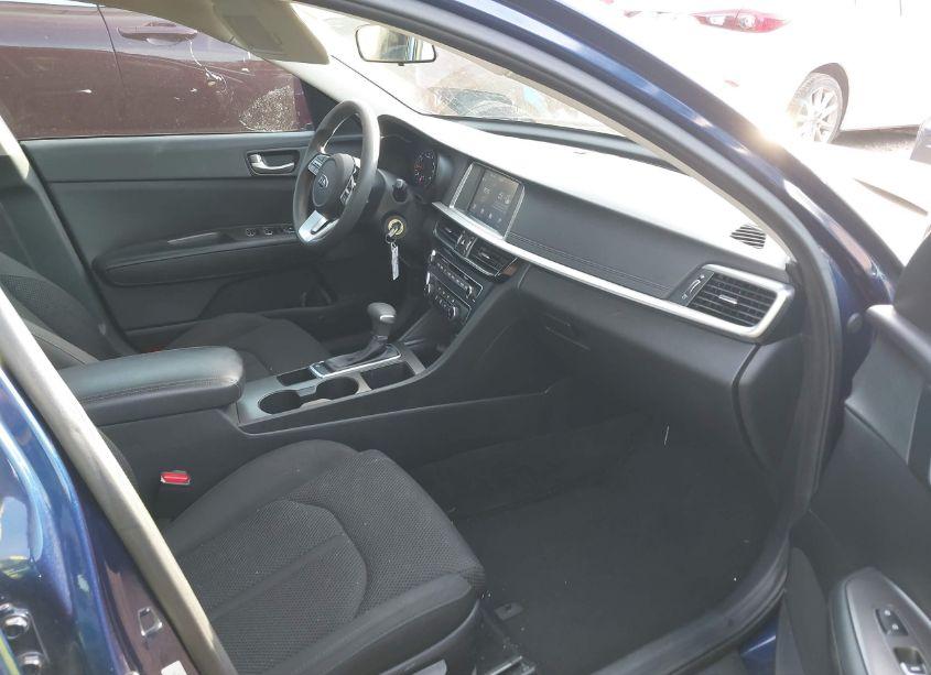 Photo 5 of 2019 Kia Optima LX (VIN 5XXGT4L3XKG326084)