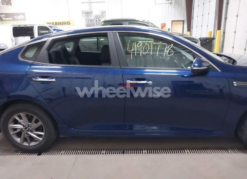 Photo 13 of 2019 Kia Optima LX (VIN 5XXGT4L3XKG334248)