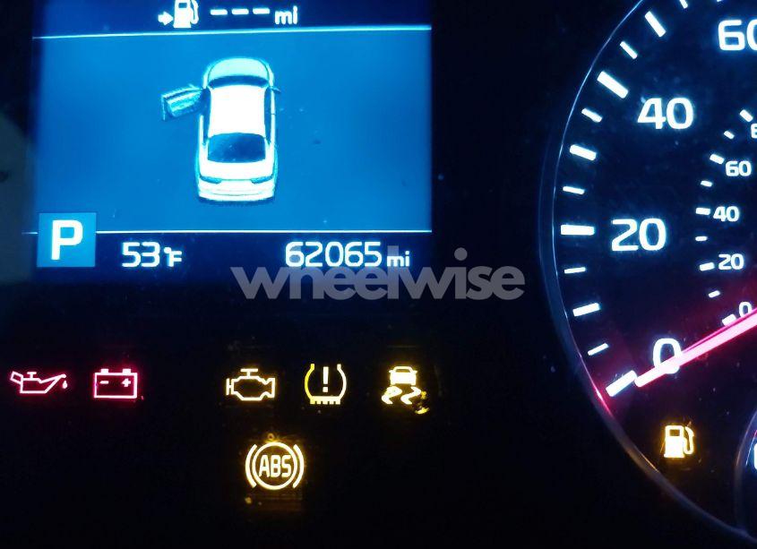 Photo 15 of 2019 Kia Optima LX (VIN 5XXGT4L3XKG334248)