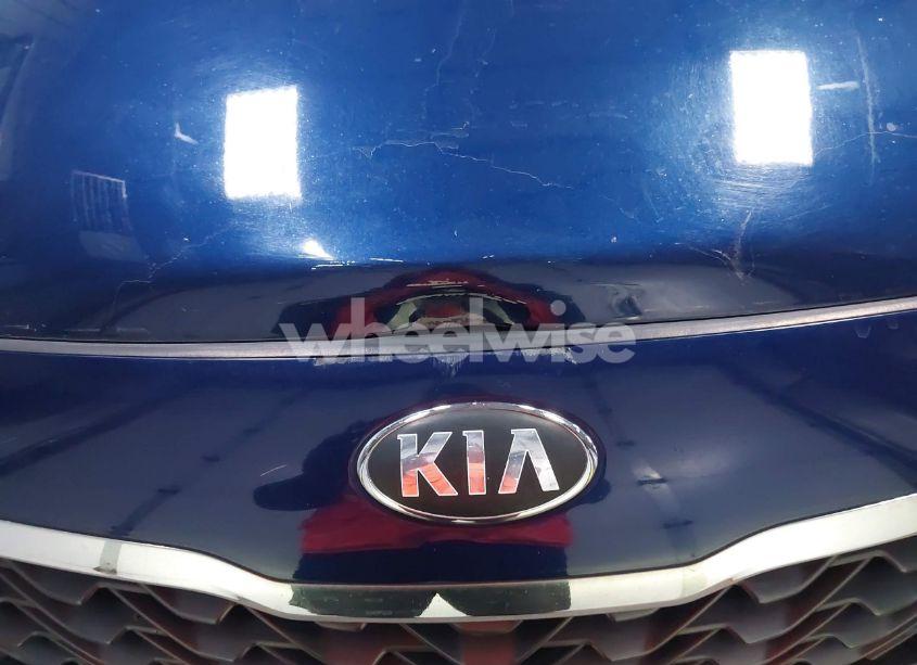 Photo 18 of 2019 Kia Optima LX (VIN 5XXGT4L3XKG334248)