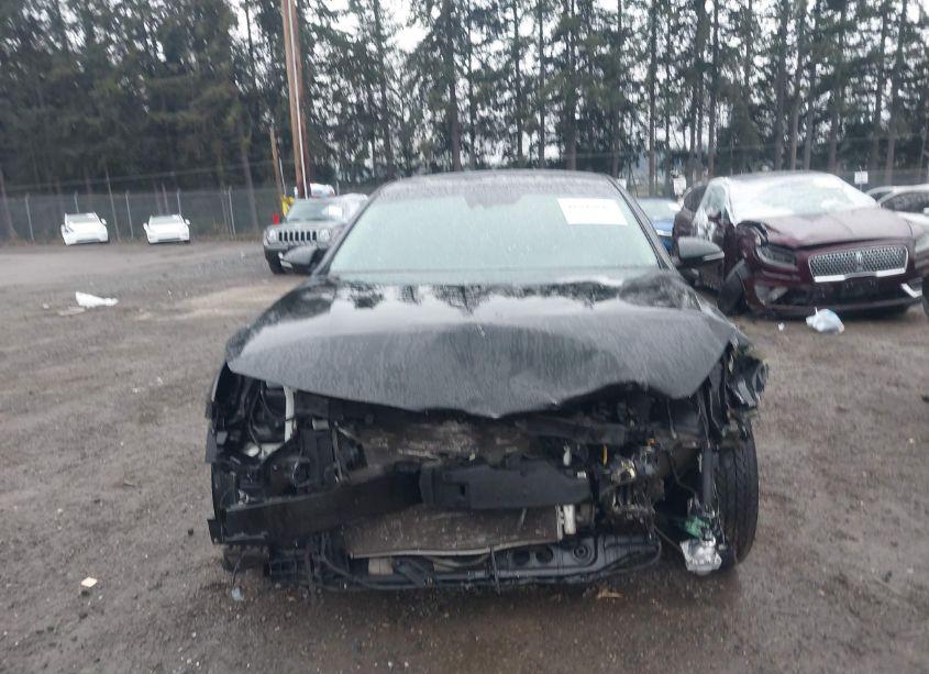 Photo 12 of 2019 Kia Optima LX (VIN 5XXGT4L3XKG336551)