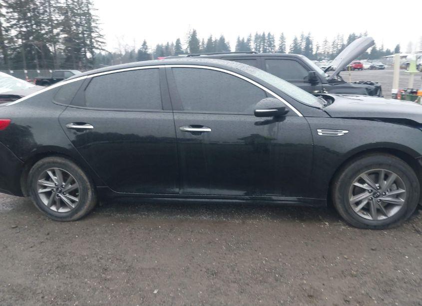Photo 13 of 2019 Kia Optima LX (VIN 5XXGT4L3XKG336551)
