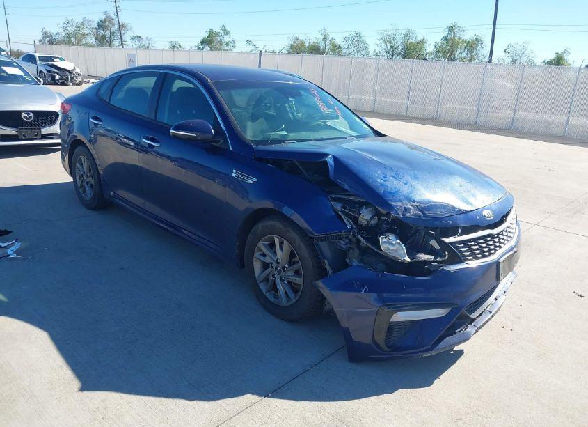 2019 Kia Optima LX (VIN 5XXGT4L3XKG348988) main photo