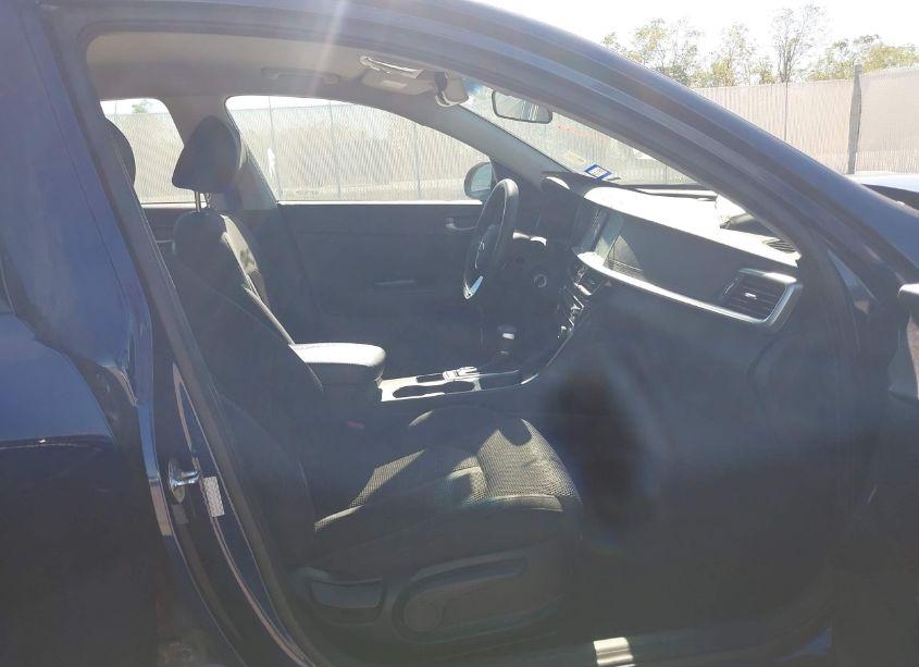 Photo 5 of 2019 Kia Optima LX (VIN 5XXGT4L3XKG348988)