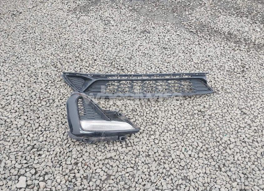 Photo 12 of 2019 Kia Optima LX (VIN 5XXGT4L3XKG357903)