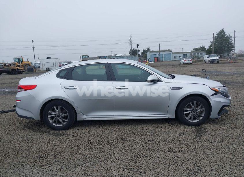 Photo 14 of 2019 Kia Optima LX (VIN 5XXGT4L3XKG357903)