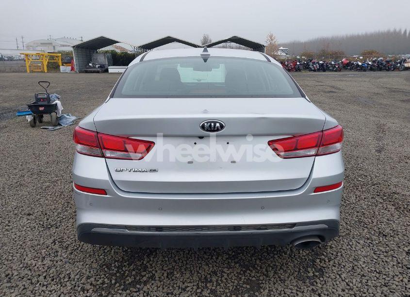 Photo 17 of 2019 Kia Optima LX (VIN 5XXGT4L3XKG357903)