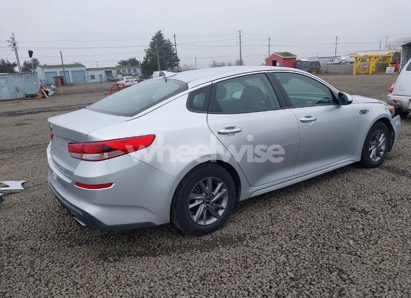 Photo 4 of 2019 Kia Optima LX (VIN 5XXGT4L3XKG357903)