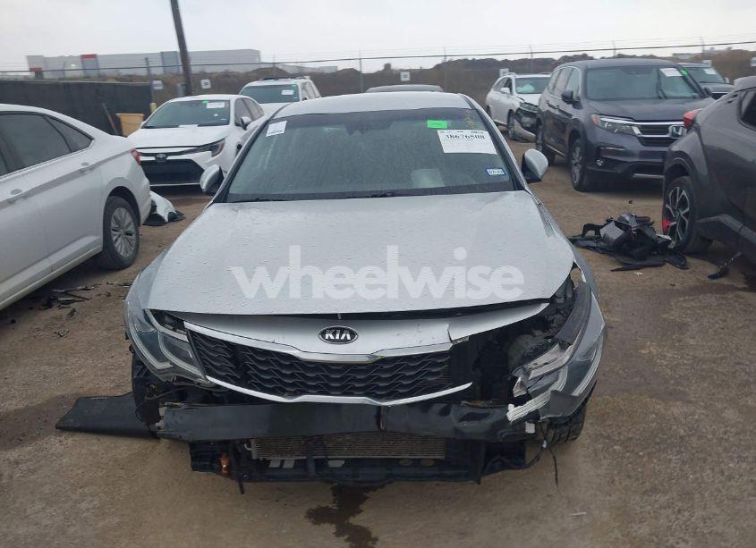 Photo 12 of 2019 Kia Optima LX (VIN 5XXGT4L3XKG359599)