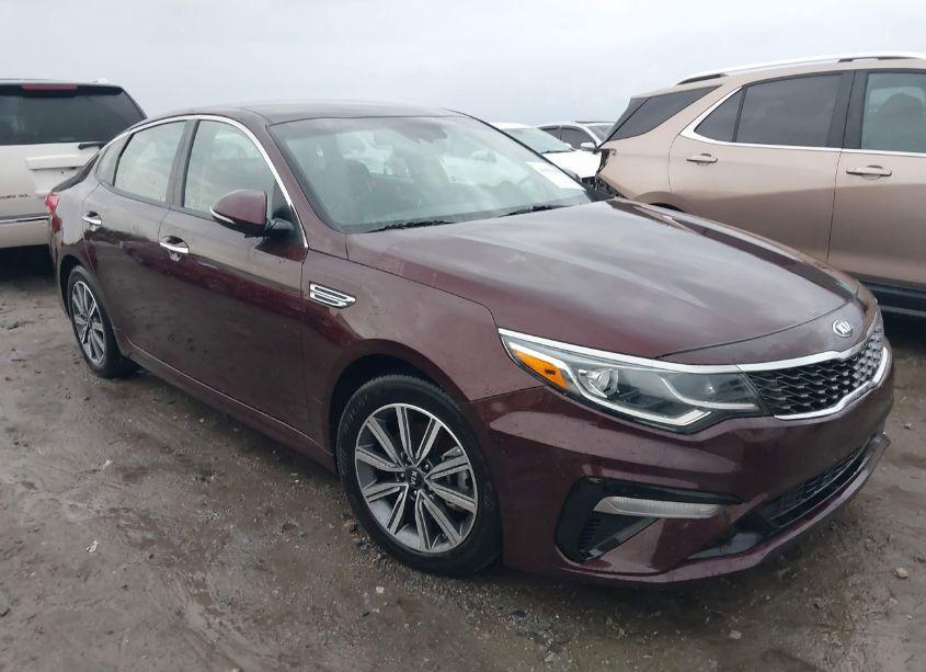 2019 Kia Optima LX (VIN 5XXGT4L3XKG363068) main photo