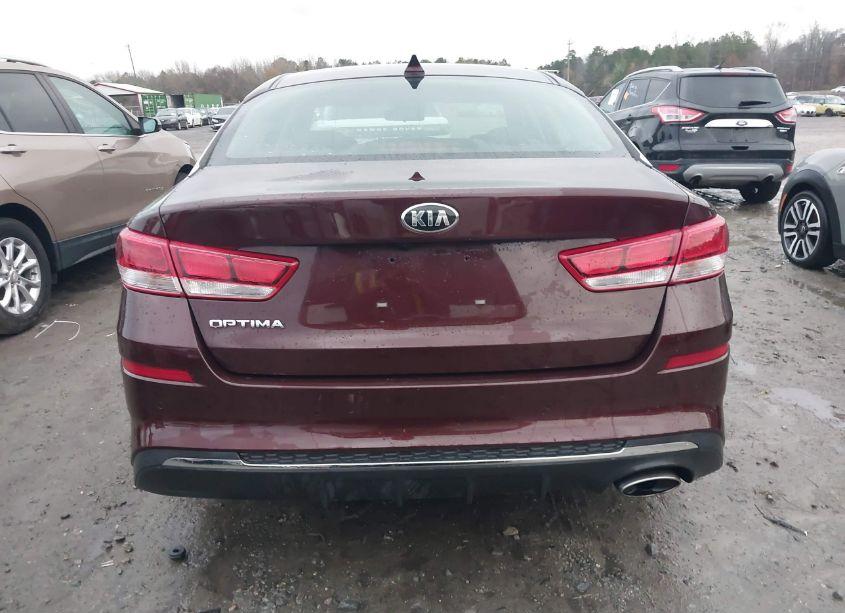 Photo 16 of 2019 Kia Optima LX (VIN 5XXGT4L3XKG363068)