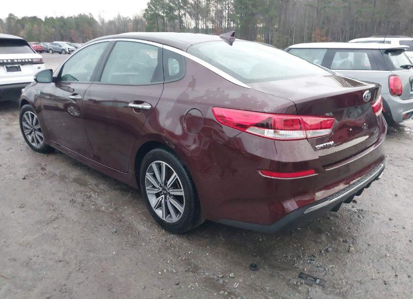 Photo 3 of 2019 Kia Optima LX (VIN 5XXGT4L3XKG363068)