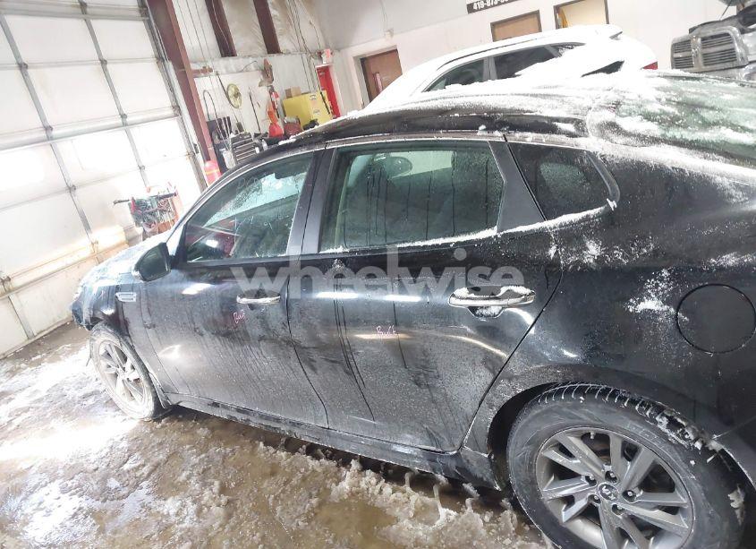 Photo 15 of 2019 Kia Optima LX (VIN 5XXGT4L3XKG363541)