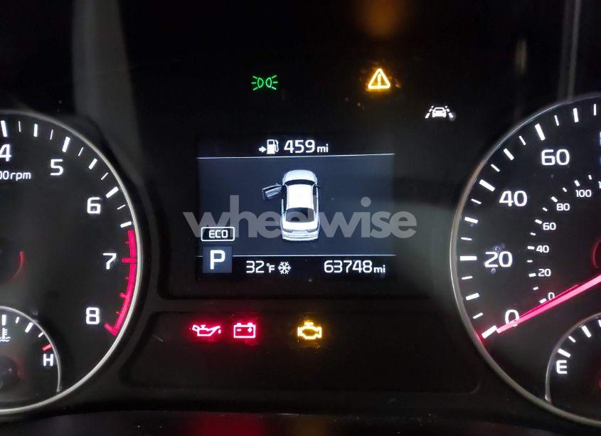 Photo 16 of 2019 Kia Optima LX (VIN 5XXGT4L3XKG363541)
